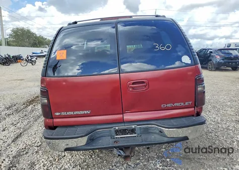2002 Chevrolet Suburban C1500 z USA, uszkodzony, nr VIN 1GNEC16Z22J257514